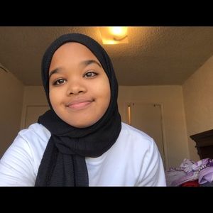 Meet your Posher, Hodan